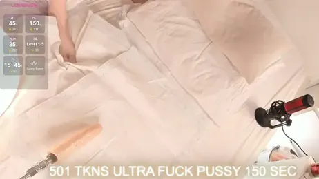 HollyTaillor stripchat stream image