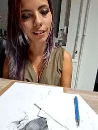 allinqueen stripchat stream image