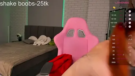 hazel_77 stripchat stream image