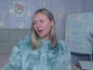 Sally Verda flirt4free stream image