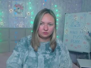 Sally Verda flirt4free stream image