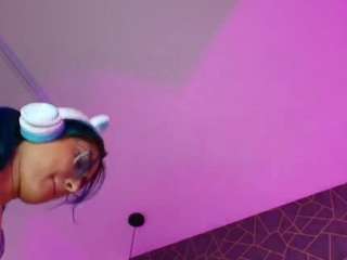 annieswan camsoda stream image