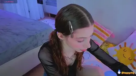 HappyVivy stripchat stream image