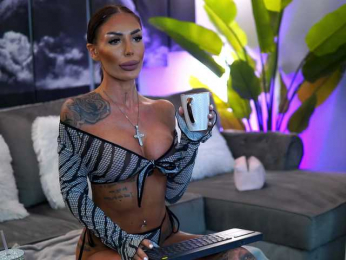 RaquelleVon bongacams stream image