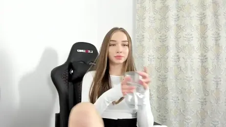 Sweet-bb stripchat stream image