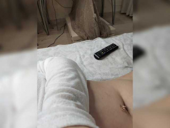 Angelia22 bongacams stream image