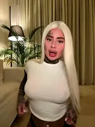 bambixboo stripchat stream image