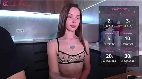 lekfull-kitten stripchat stream image