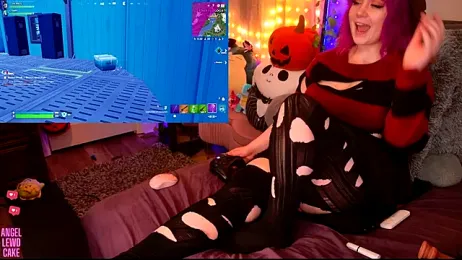 Angel-Lewd-Cake stripchat stream image