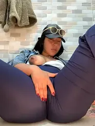 kim_monti stripchat stream image