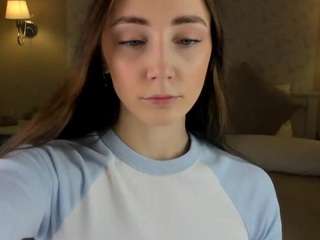 lexi-split camsoda stream image