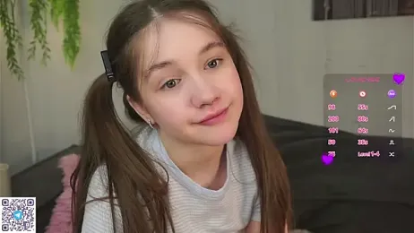 AmiLewis stripchat stream image