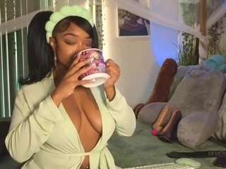 lovely-brown94 camsoda stream image