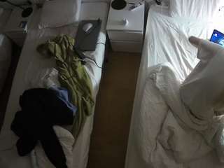 voyeurcam-julmodels-bed-5 camsoda stream image