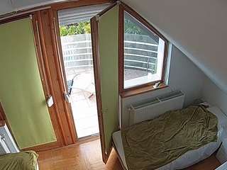 voyeurcam-julmodels-bed-7 camsoda stream image