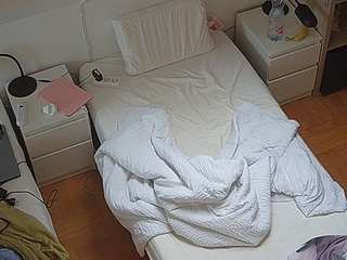 voyeurcam-julmodels-bed-7 camsoda stream image