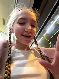 bambi_lu stripchat stream image