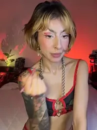 Cinamoonn stripchat stream image