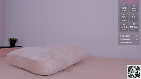 emmelieflorence stripchat stream image