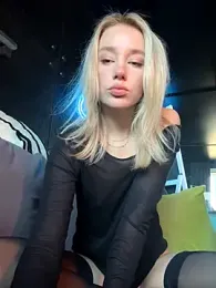 SSSATIVA_model stripchat stream image