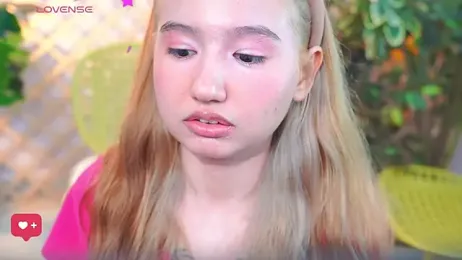 Pinkie_Princes stripchat stream image