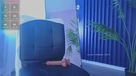 milly_shy stripchat stream image