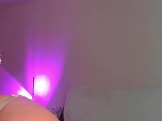 may-flowere camsoda stream image