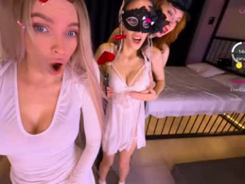 blush_mikki chaturbate stream image