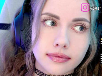 VikkiExtraCheese bongacams stream image