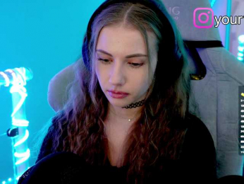 VikkiExtraCheese bongacams stream image