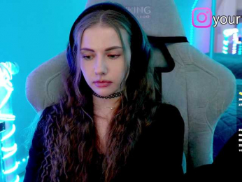 VikkiExtraCheese bongacams stream image