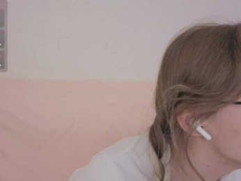 vialeta-baby bongacams stream image