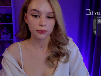 fymryn bongacams stream image