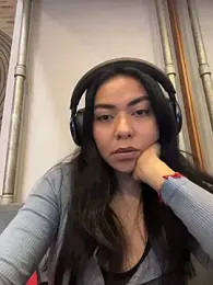 PetitLumiere stripchat stream image