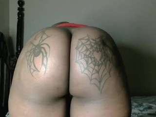 yourthickgyal camsoda stream image