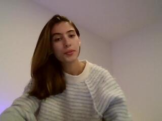 Alma Queen flirt4free stream image