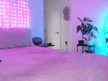 snowbarbiee chaturbate stream image