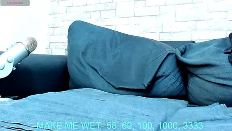 nefirtiti stripchat stream image