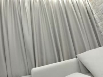 ehotlovea chaturbate stream image