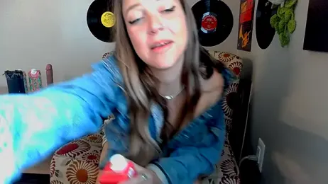 molly_witha_chance stripchat stream image