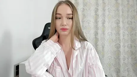 Sweet-bb stripchat stream image