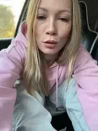 LavenderHot stripchat stream image