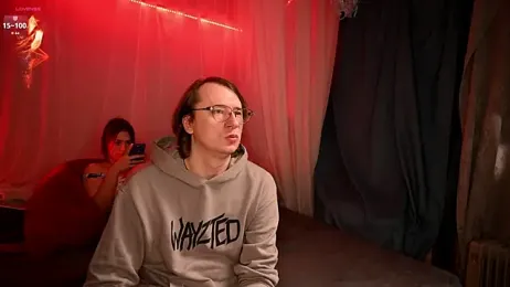 Claudia_and_elon_ stripchat stream image