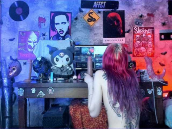 Kuromi-Racer bongacams stream image