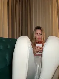 KirstieVegas stripchat stream image