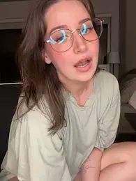 nerdynina stripchat stream image