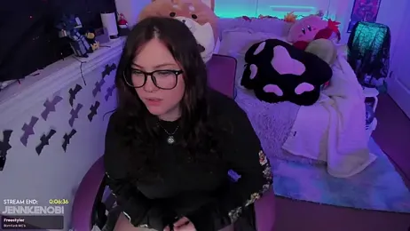 JennKenobi stripchat stream image