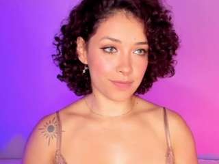 dani-moore camsoda stream image