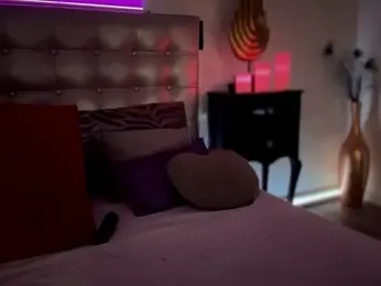 TiffanyRoxx stripchat stream image