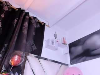 vaiolett-coleman camsoda stream image